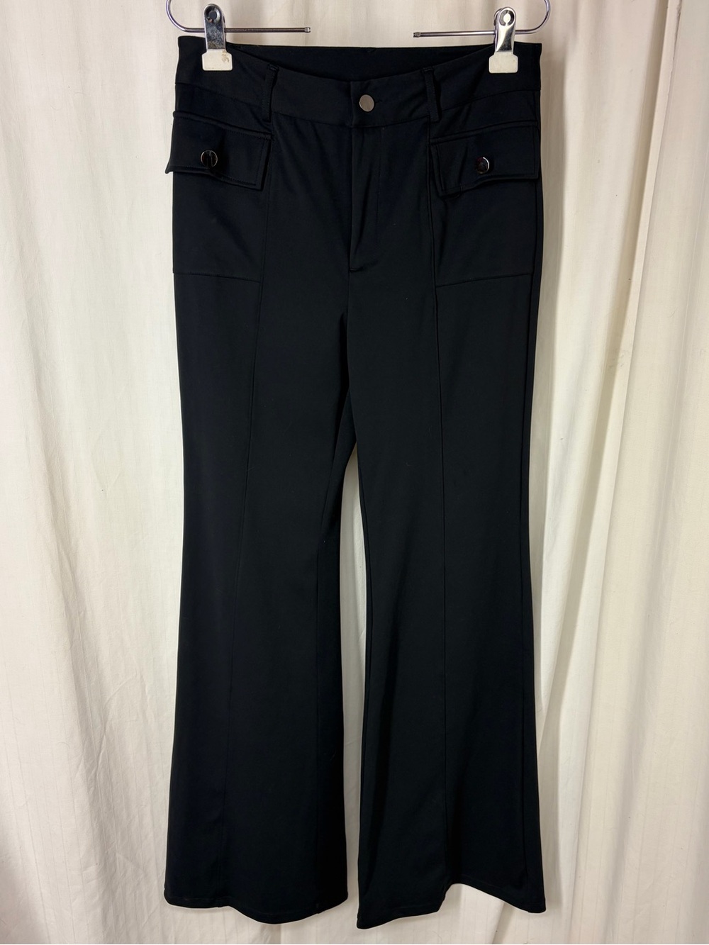 NEW HALARA M Daystretch Front Button Patch Pockets Black Pants NWT Flare